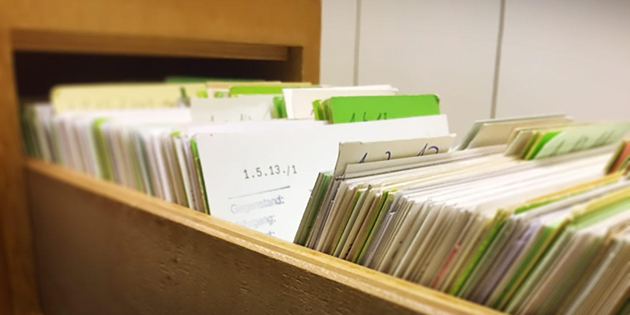 Der "historische" Karteikartenkatalog der Sammlung. Foto: Schulmuseum Nürnberg Der "historische" Karteikartenkatalog der Sammlung. Foto: Schulmuseum Nürnberg