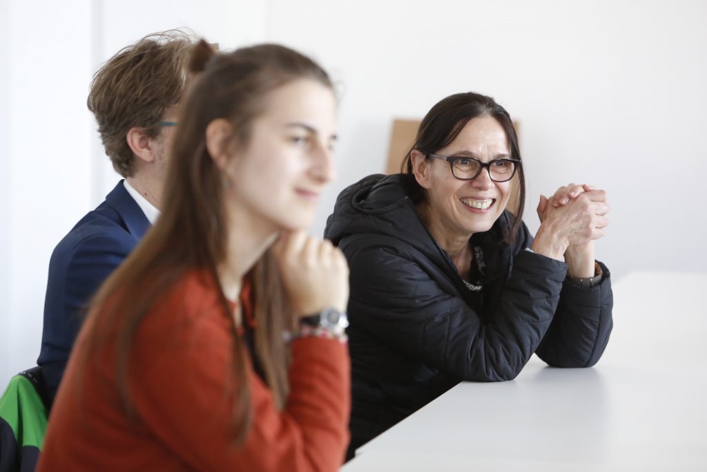 Pilotprojekt "Geniale Wissenschaft – selbst erleben"